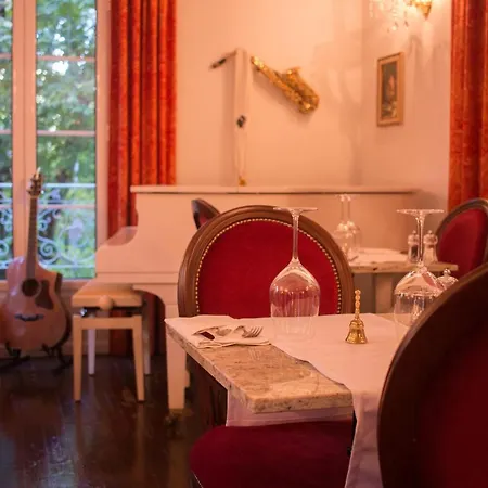 מלון Restaurant U Castellu