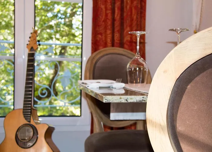 Hotel Restaurant U Castellu 3*