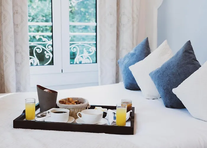 מלון Restaurant U Castellu ויזאבונה