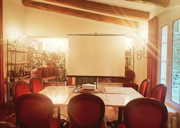 Hotel Restaurant U Castellu 3*